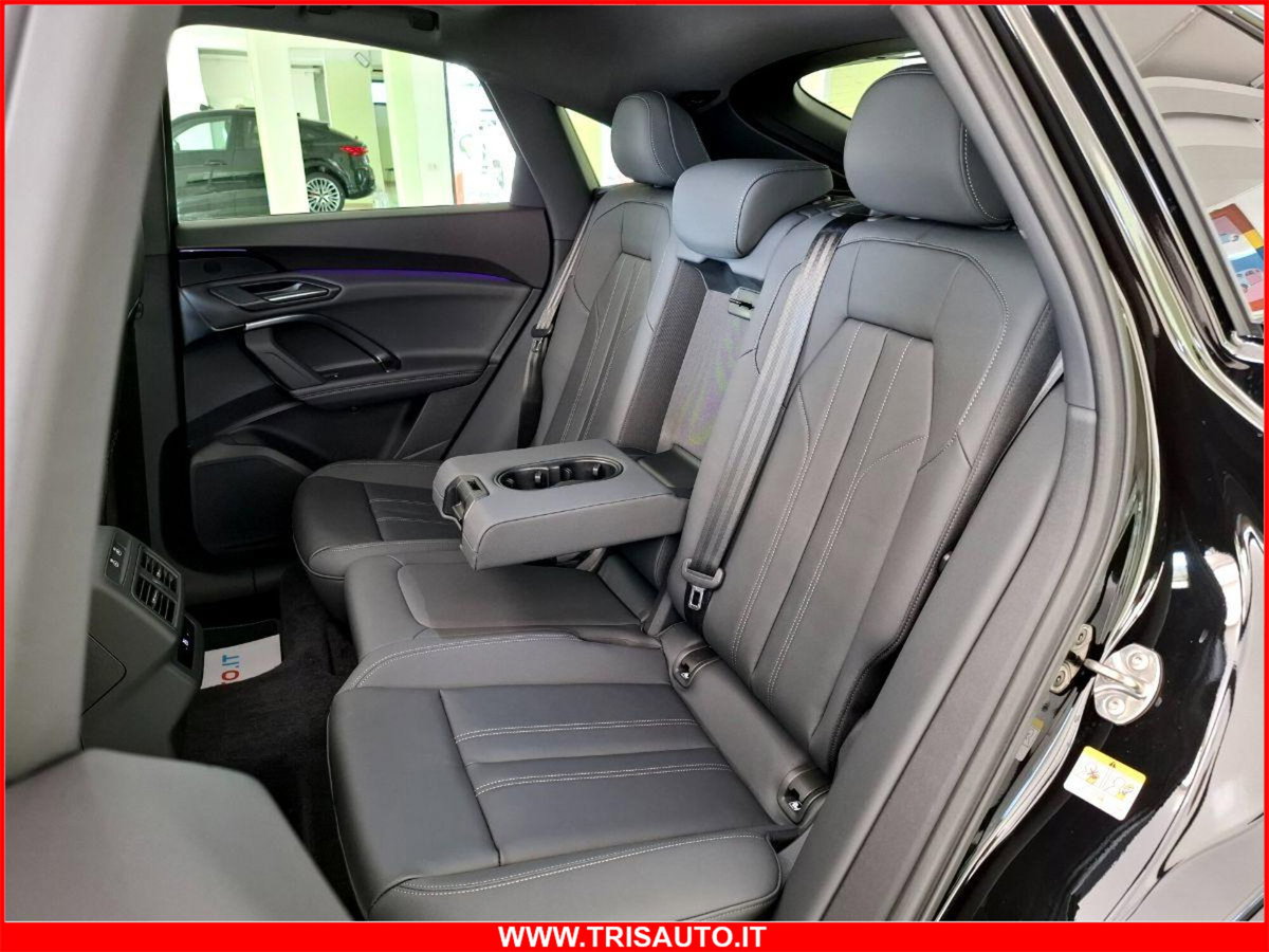 Audi Q5 Sportback Sportback 40 2.0 tdi mhev 12V quattro s-tronic (13)
