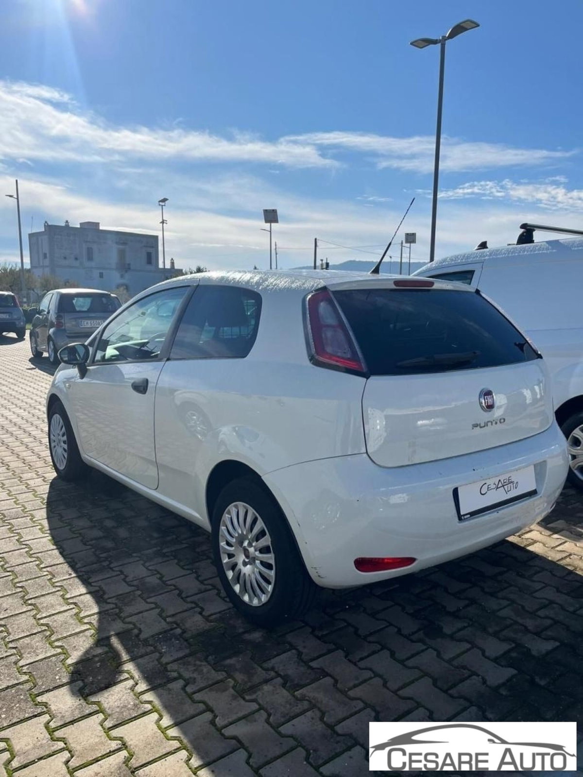 Fiat Punto 1.3 MJT 75CV 3 porte Van Pop 2 posti (4)