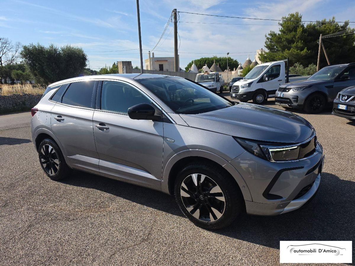 Opel Grandland 1.5 ecotec GS s&s 130cv at8 (2)