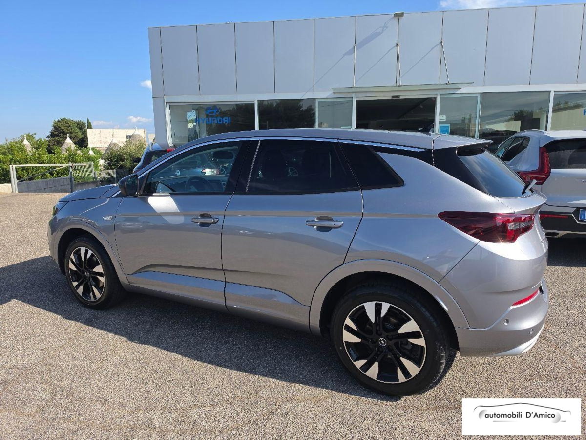 Opel Grandland 1.5 ecotec GS s&s 130cv at8 (4)