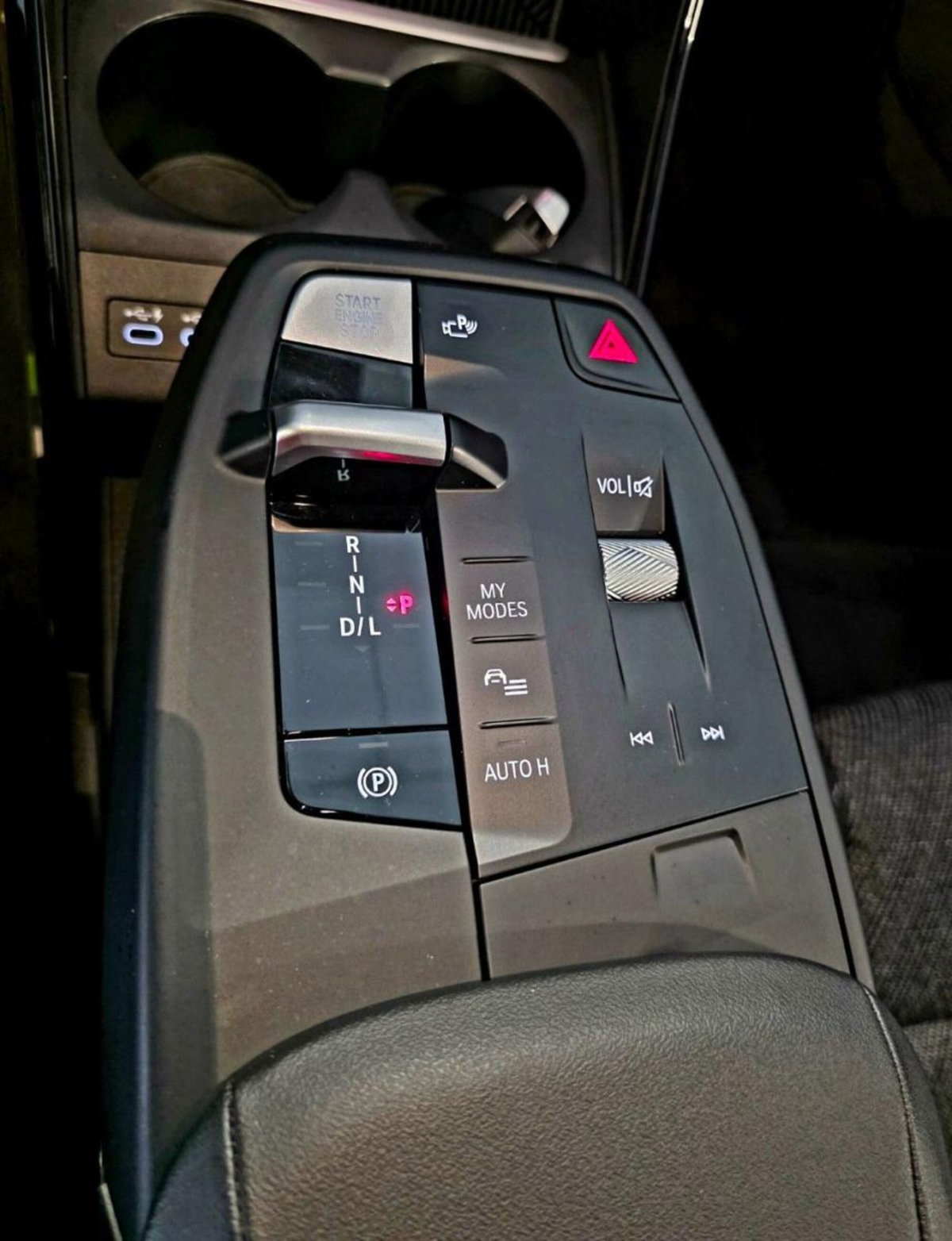 BMW X1 sDrive18d (11)
