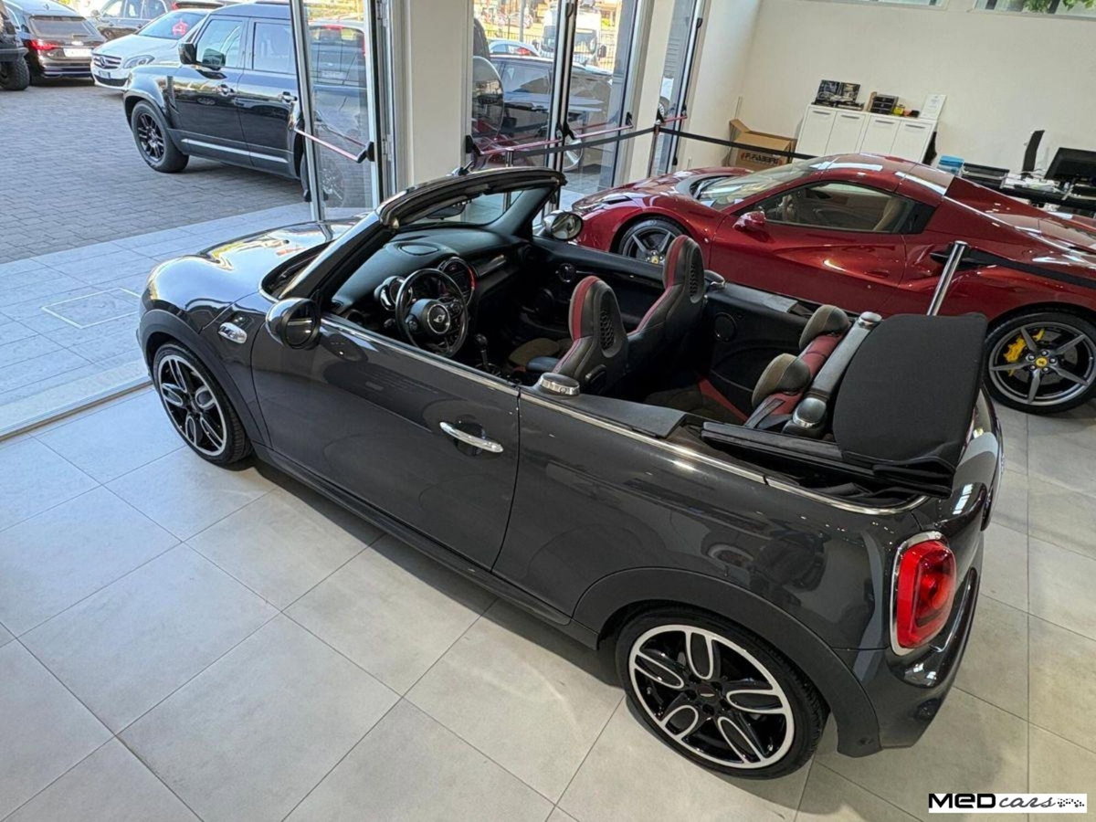 MINI Mini Cabrio 2.0 Cooper S Boost Cabrio (14)