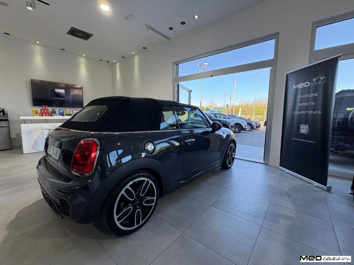 MINI Mini Cabrio 2.0 Cooper S Boost Cabrio (9)