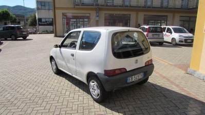 Fiat 600 1.1 (3)