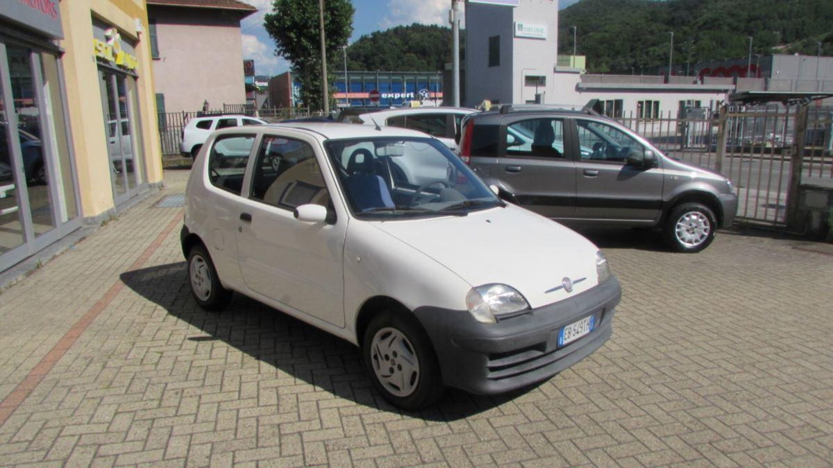 Fiat 600 1.1 (7)