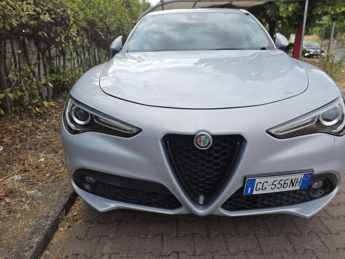 Alfa Romeo Stelvio Stelvio 2.2 Turbodiesel 190 CV AT8 Q4 Super Business (2)