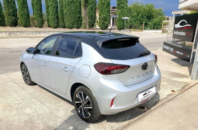 Opel Corsa 1.2 5 porte b-Color (4)