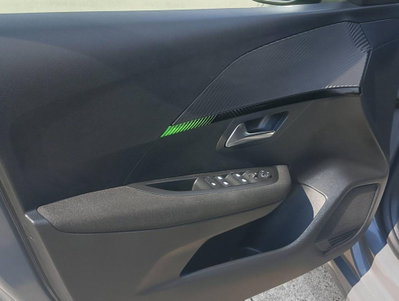 Peugeot 208 PureTech 75 Stop&Start 5 porte Active (13)