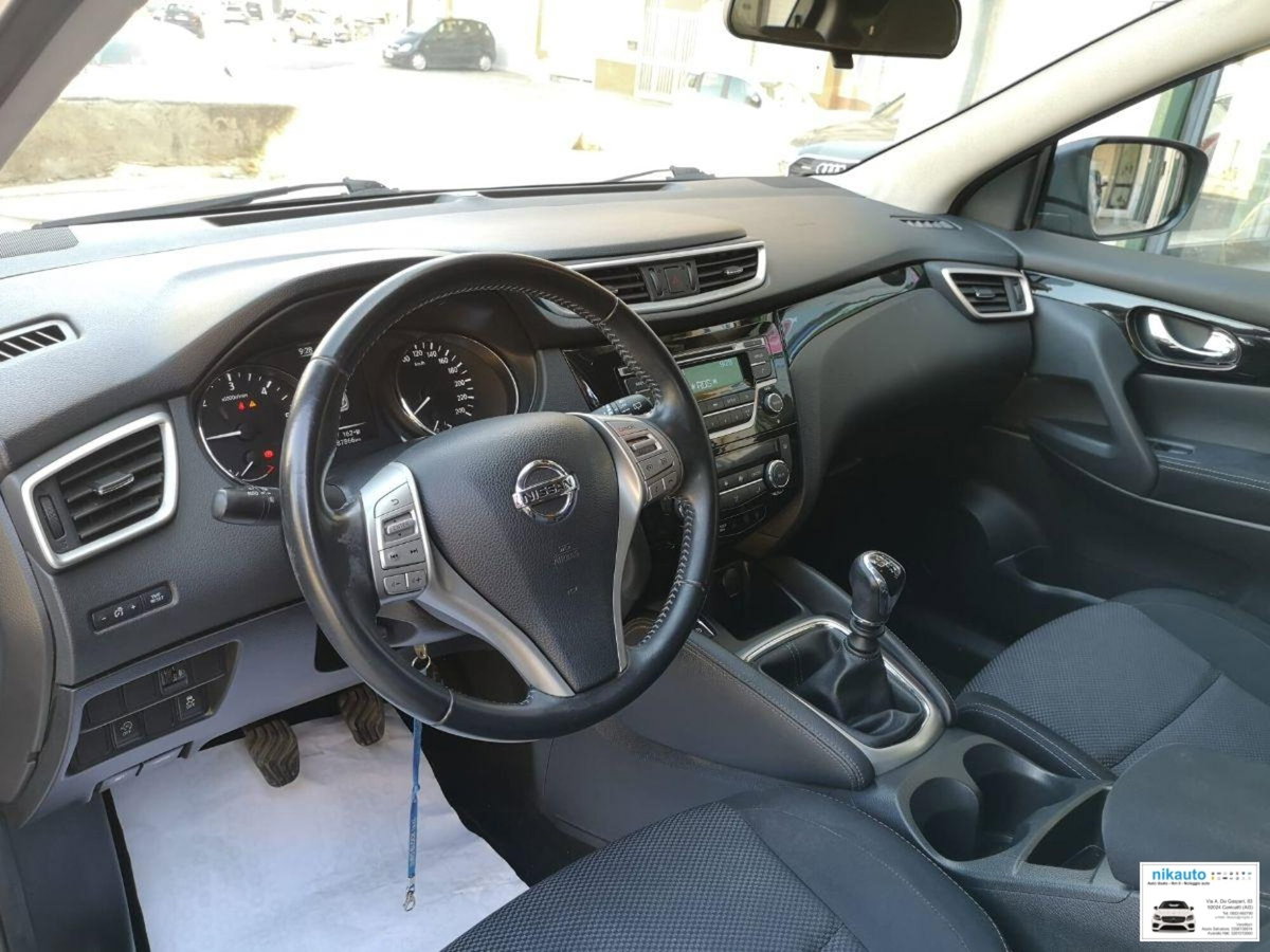 Nissan Qashqai 1.5 dCi Acenta (14)