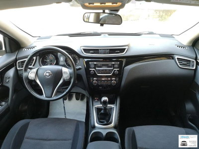Nissan Qashqai 1.5 dCi Acenta (17)