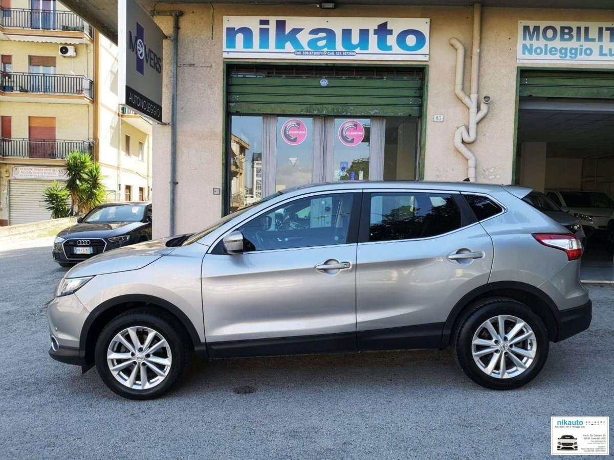 Nissan Qashqai 1.5 dCi Acenta (4)