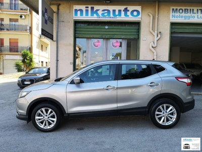 Nissan Qashqai 1.5 dCi Acenta (4)