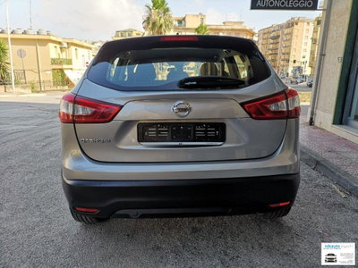 Nissan Qashqai 1.5 dCi Acenta (7)