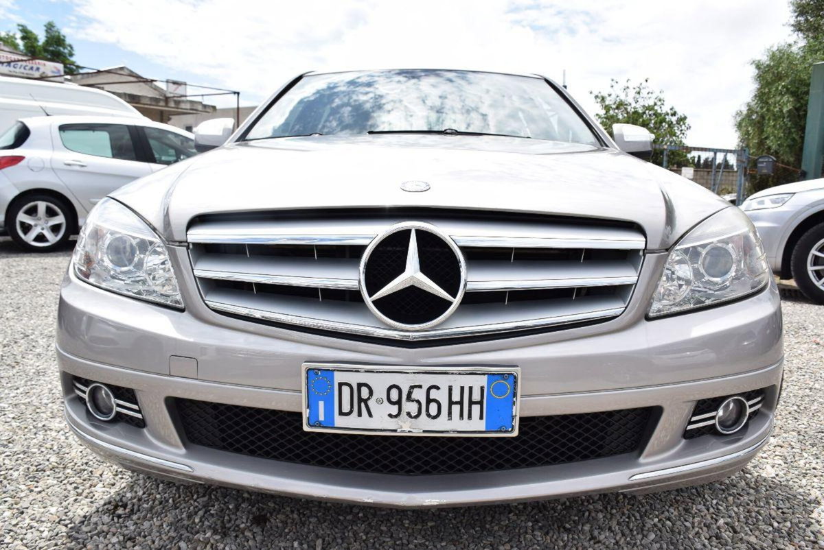 Mercedes-Benz Classe C 220 CDI Avantgarde (13)