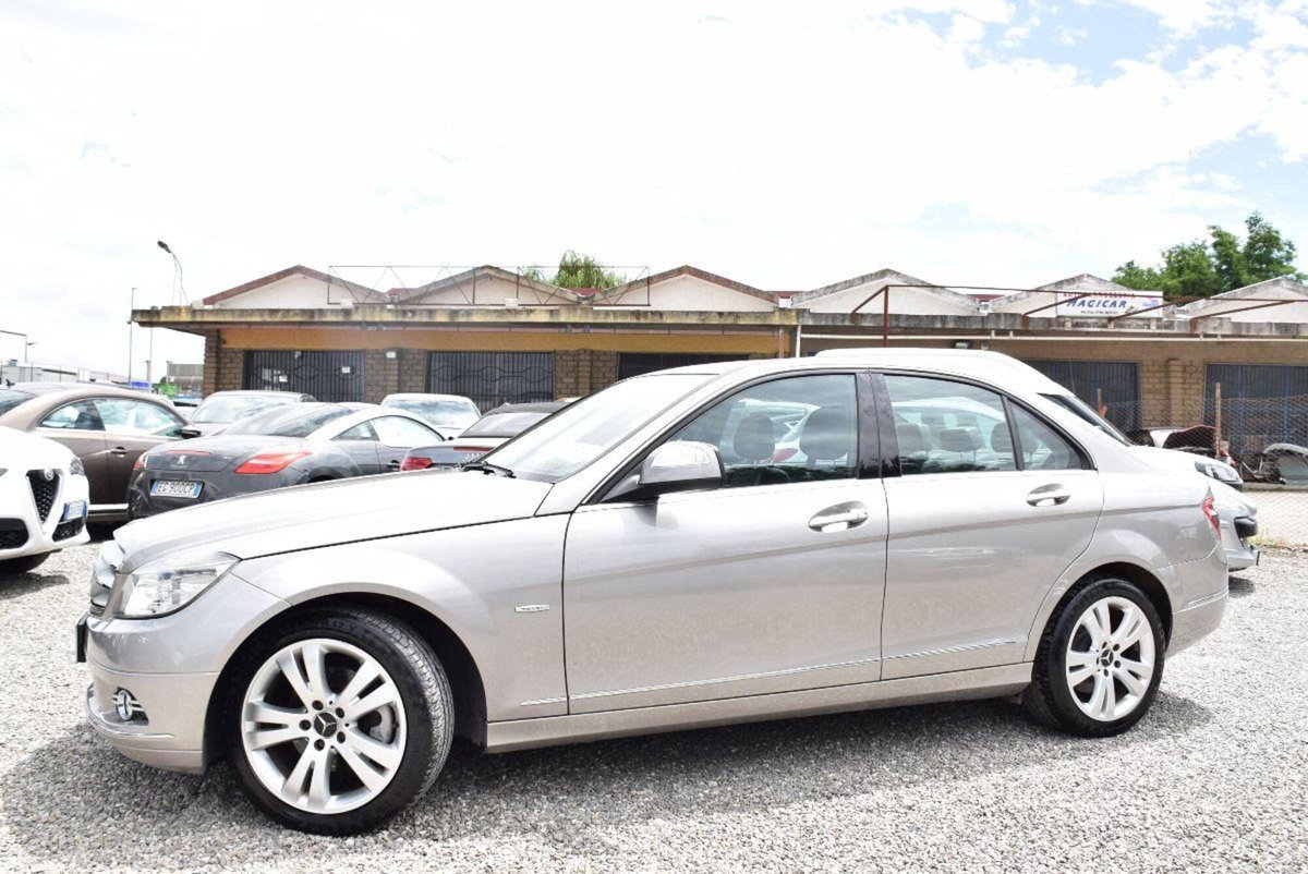 Mercedes-Benz Classe C 220 CDI Avantgarde (18)
