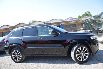 Jeep Grand Cherokee 3.0 V6 CRD 250 CV Multijet II Limited (12)