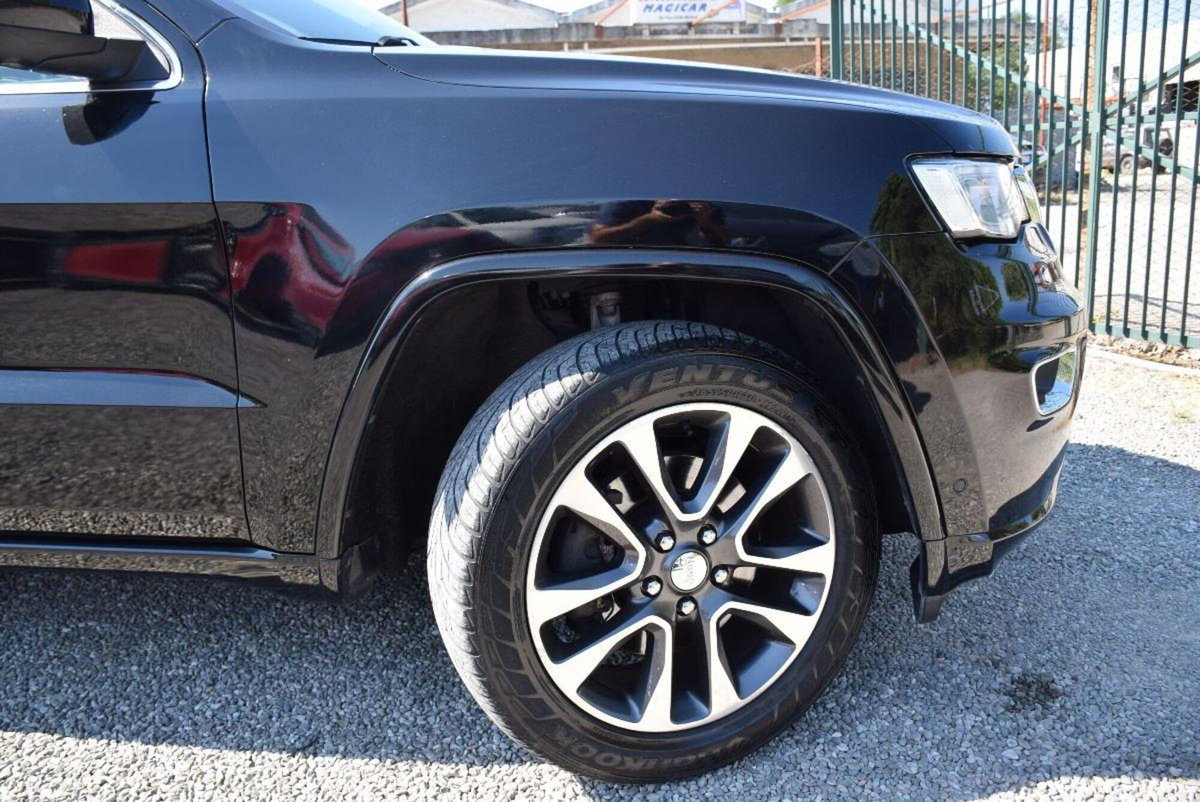Jeep Grand Cherokee 3.0 V6 CRD 250 CV Multijet II Limited (14)