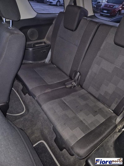 Suzuki Grand Vitara 1.9 DDiS 3p. Evolution Navi (12)