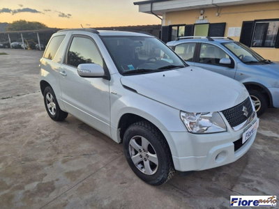 Suzuki Grand Vitara 1.9 DDiS 3p. Evolution Navi (5)