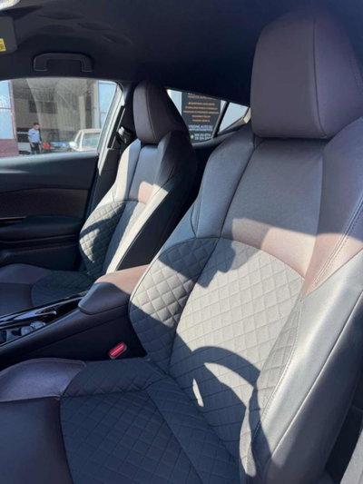 Toyota Toyota C-HR 1.8 Hybrid E-CVT Style (10)