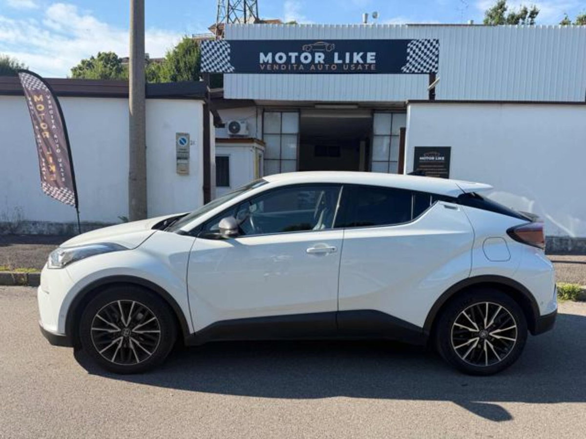 Toyota Toyota C-HR 1.8 Hybrid E-CVT Style (3)