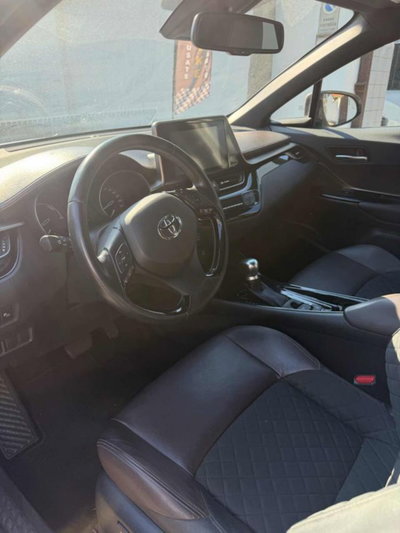 Toyota Toyota C-HR 1.8 Hybrid E-CVT Style (9)