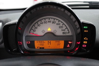 smart Fortwo 1000 52 kW MHD coupé passion (8)