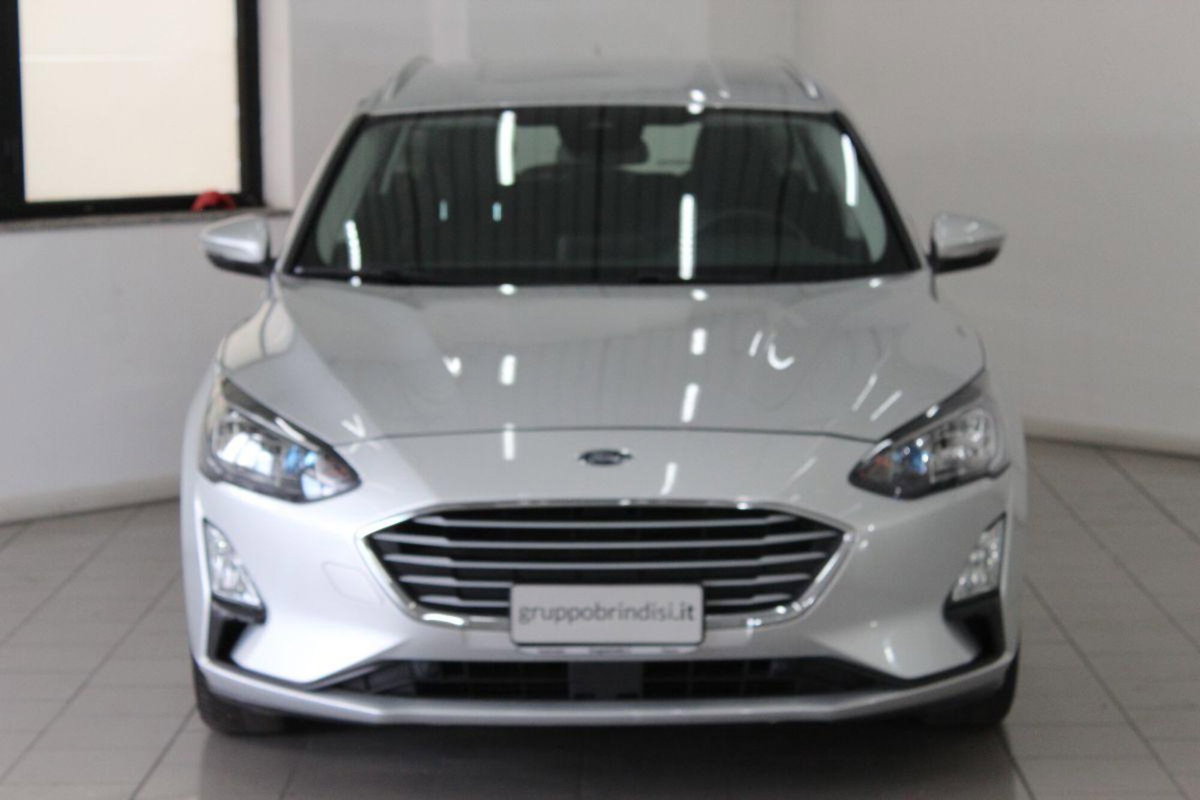 Ford Focus Station Wagon 1.5 EcoBlue 120 CV automatico SW Business (2)