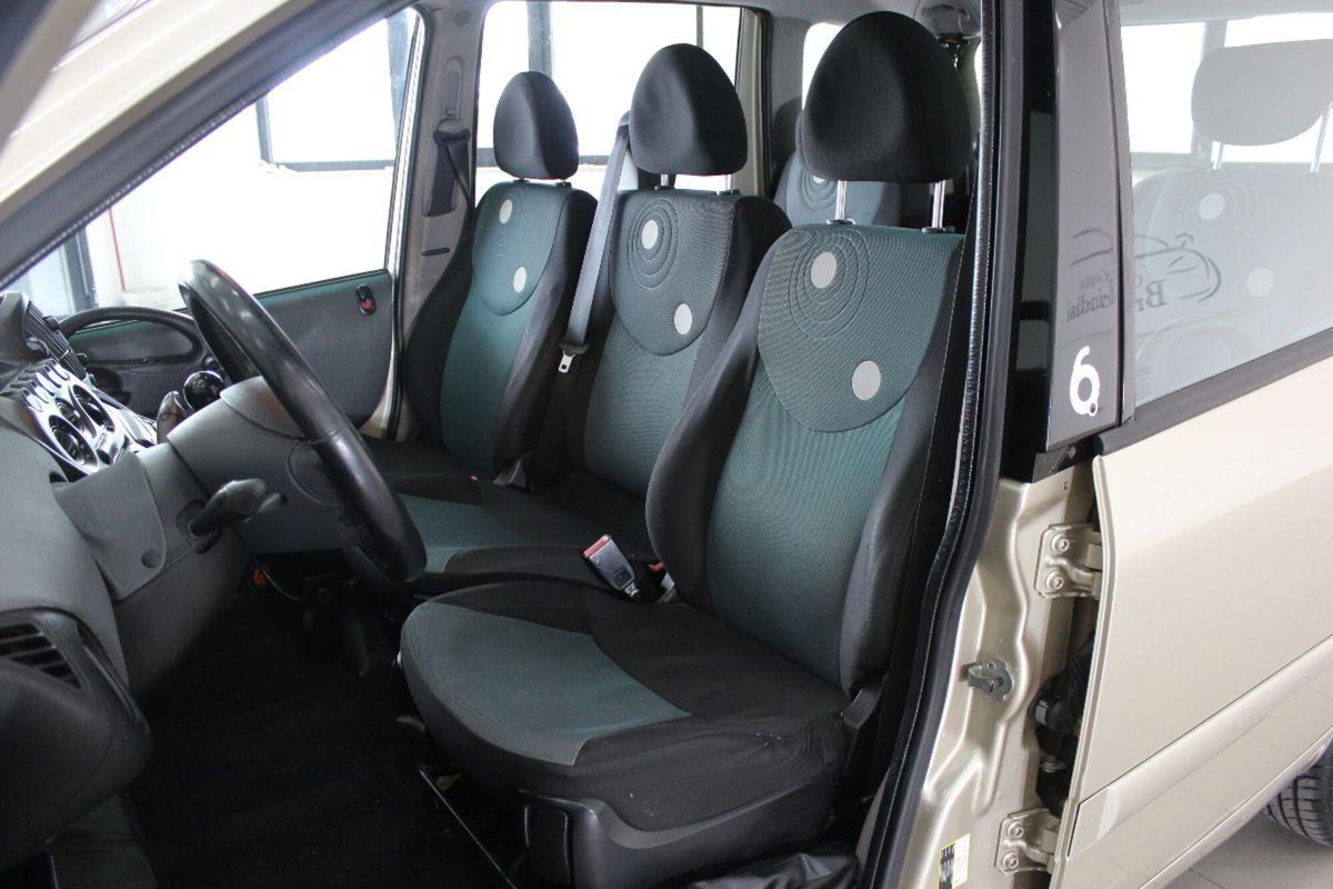 Fiat Multipla 1.9 MJT Dynamic (12)