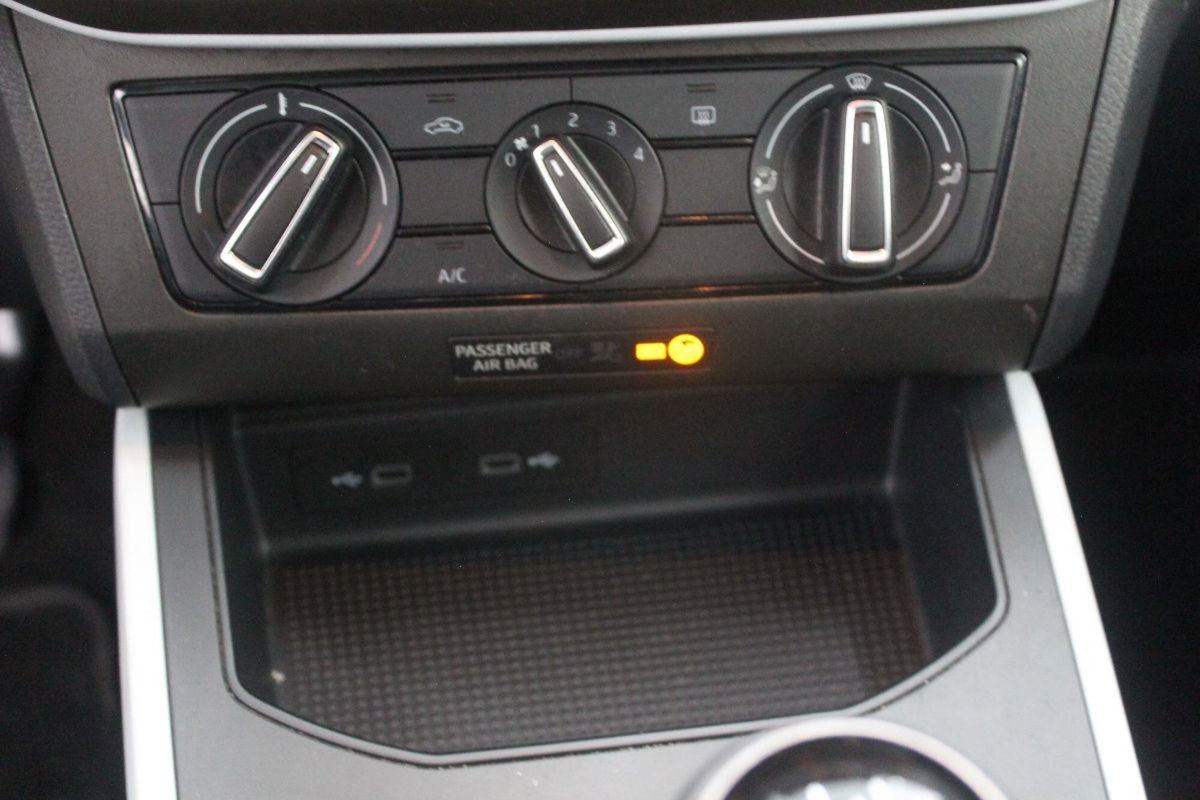 SEAT Arona 1.0 EcoTSI Style (14)