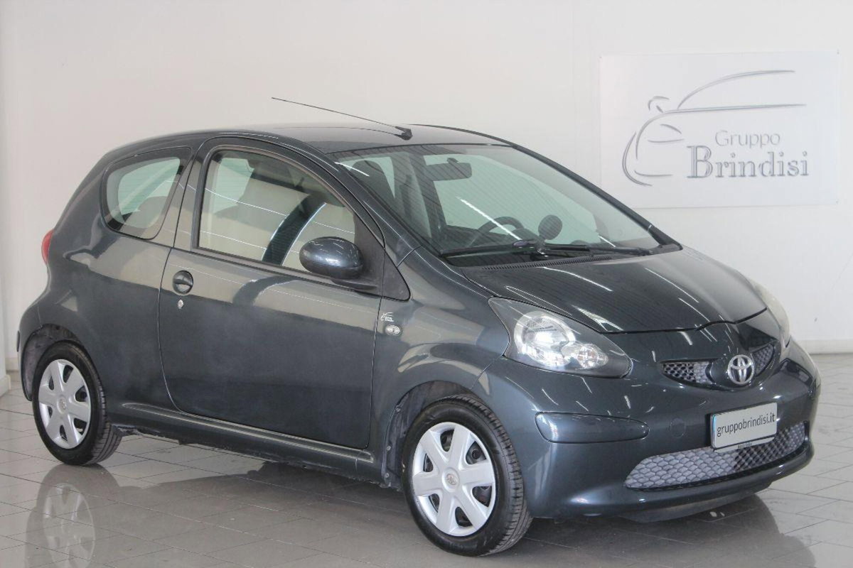 Toyota Aygo 1.0 12V VVT-i 3 porte Sol