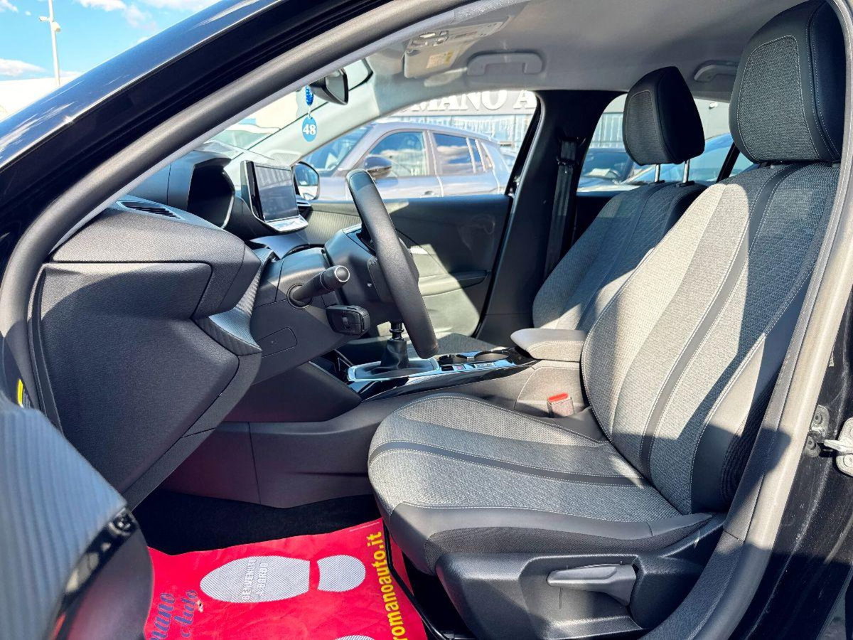 Peugeot 208 1.2 puretech Allure s&s 100cv (11)