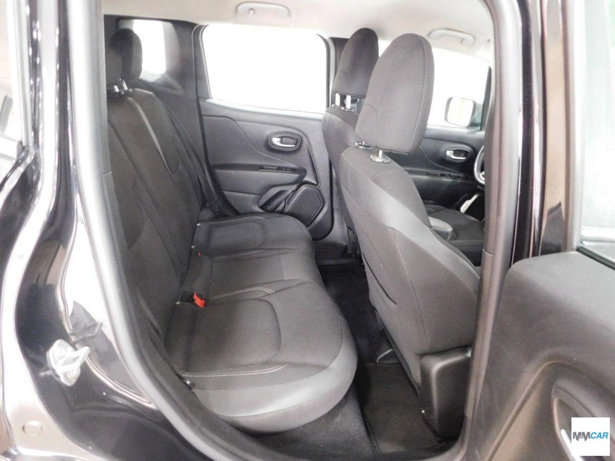Jeep Renegade 1.6 Mjt 120 CV Limited (12)