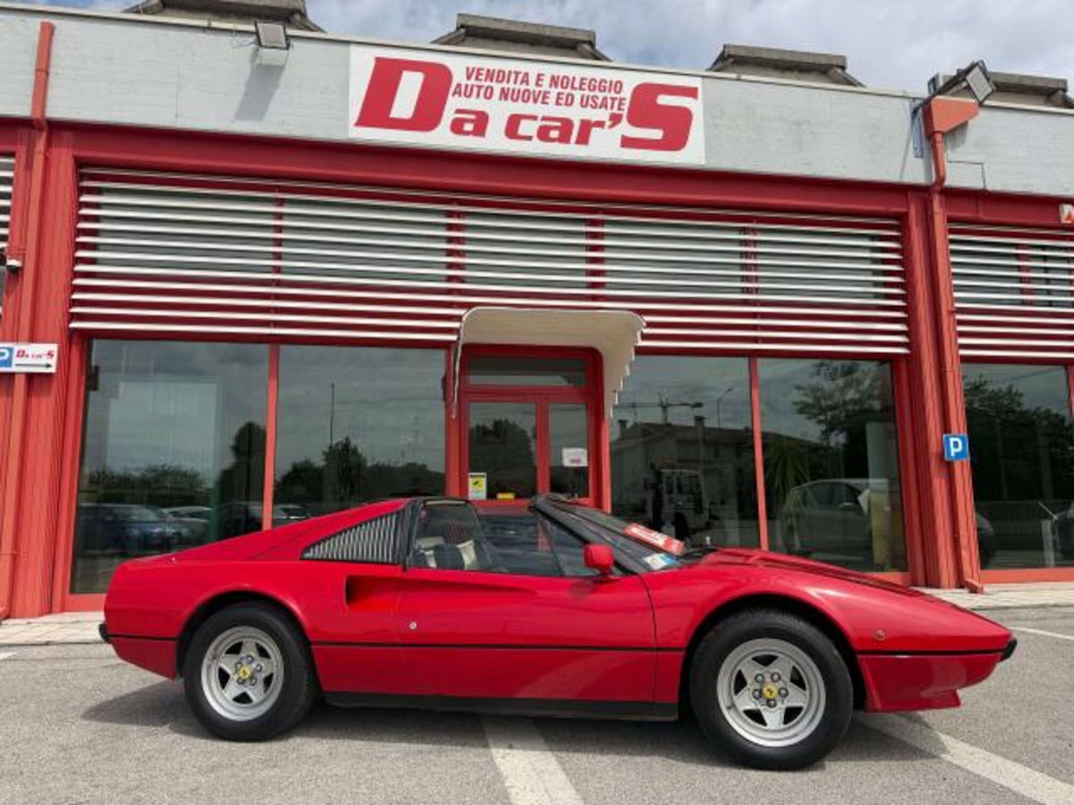Ferrari 308 308 GTSi (9)