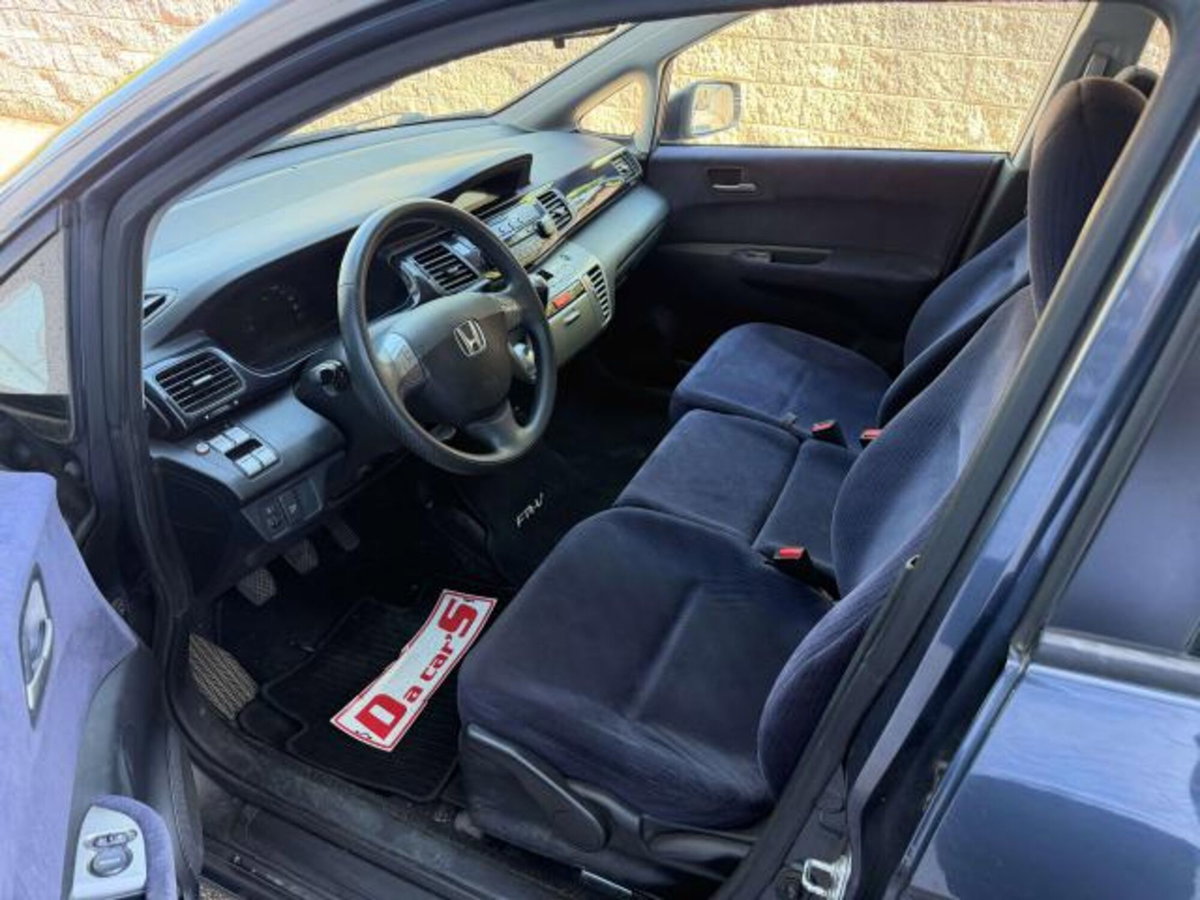 Honda FR-V 16V i-VTEC (2)