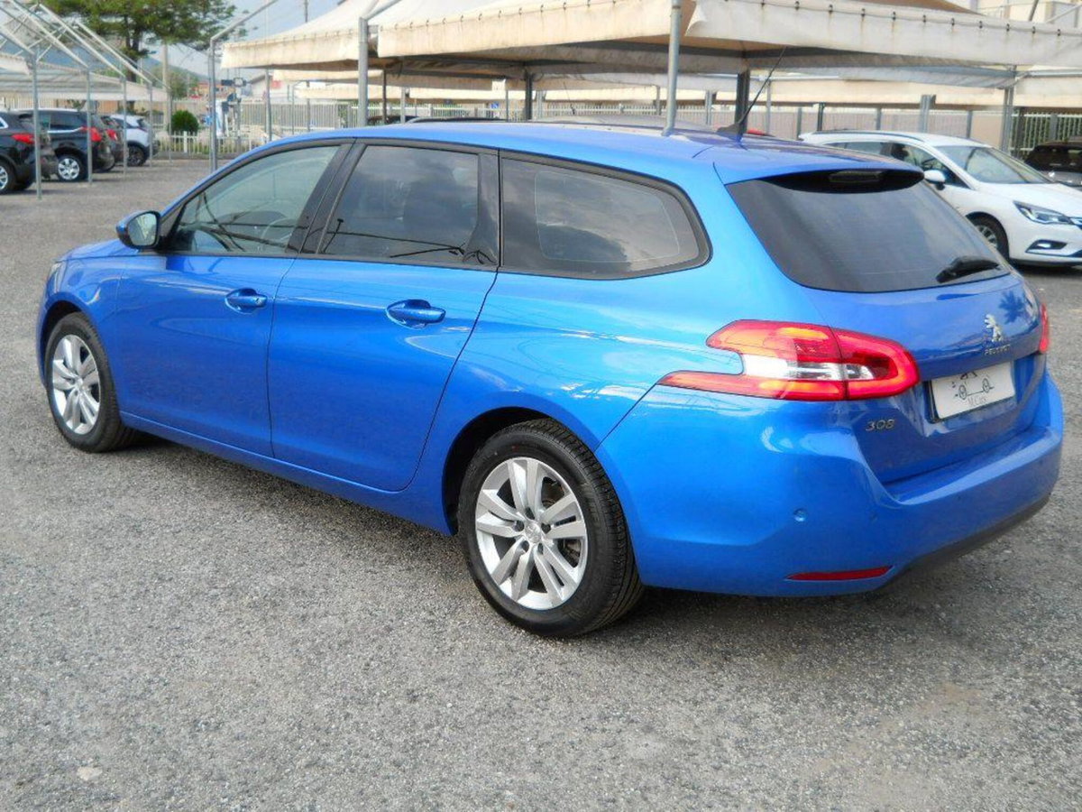 Peugeot 308 SW BlueHDi 130 S&S Business (10)