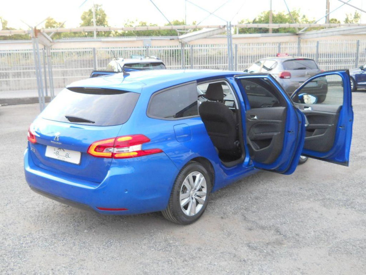 Peugeot 308 SW BlueHDi 130 S&S Business (16)