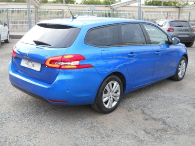 Peugeot 308 SW BlueHDi 130 S&S Business (6)
