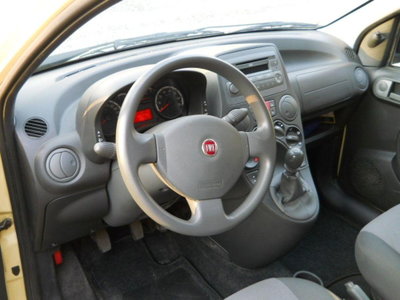 Fiat Panda 1.2 Dynamic (11)