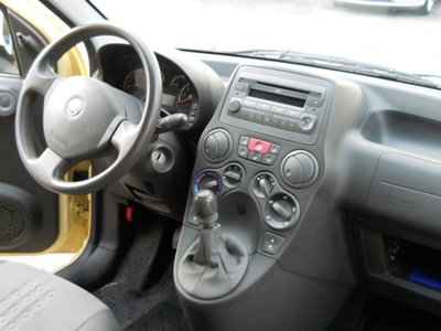 Fiat Panda 1.2 Dynamic (16)