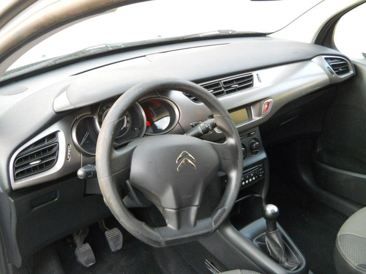 Citroen C3 1.2 VTi 82 Seduction (9)