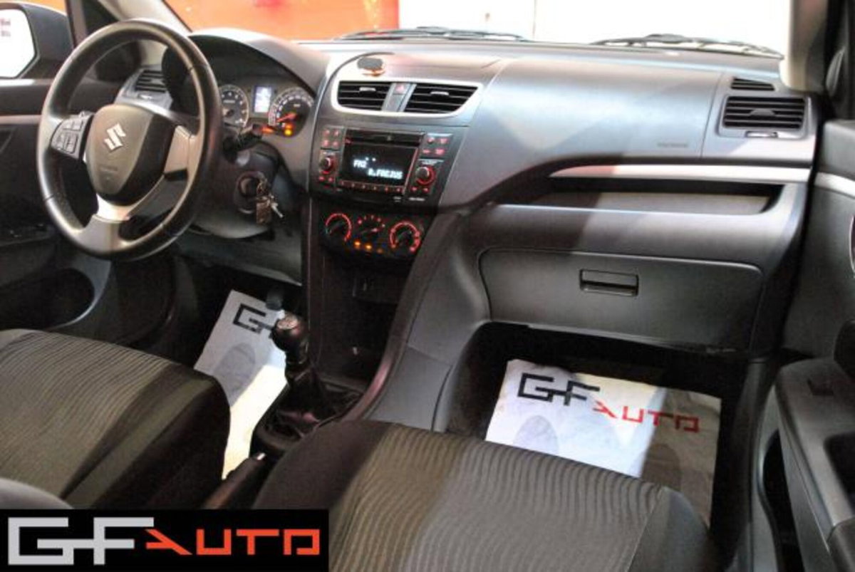 Suzuki Swift 1.2 VVT 5 porte GL Top (7)