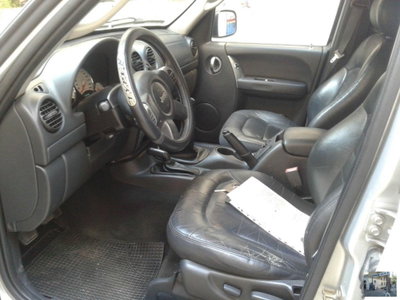 Jeep Cherokee 2.5 CRD Limited (12)