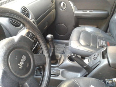 Jeep Cherokee 2.5 CRD Limited (14)