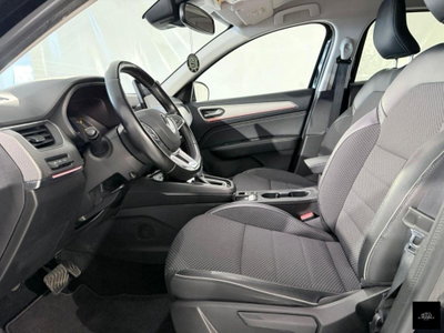 Renault Arkana Hybrid E-Tech 145 CV Techno (11)