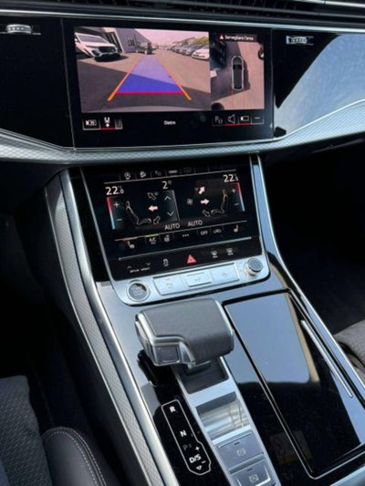 Audi Q8 3.0 tdi mhev S line edition quattro 286cv tiptronic (9)