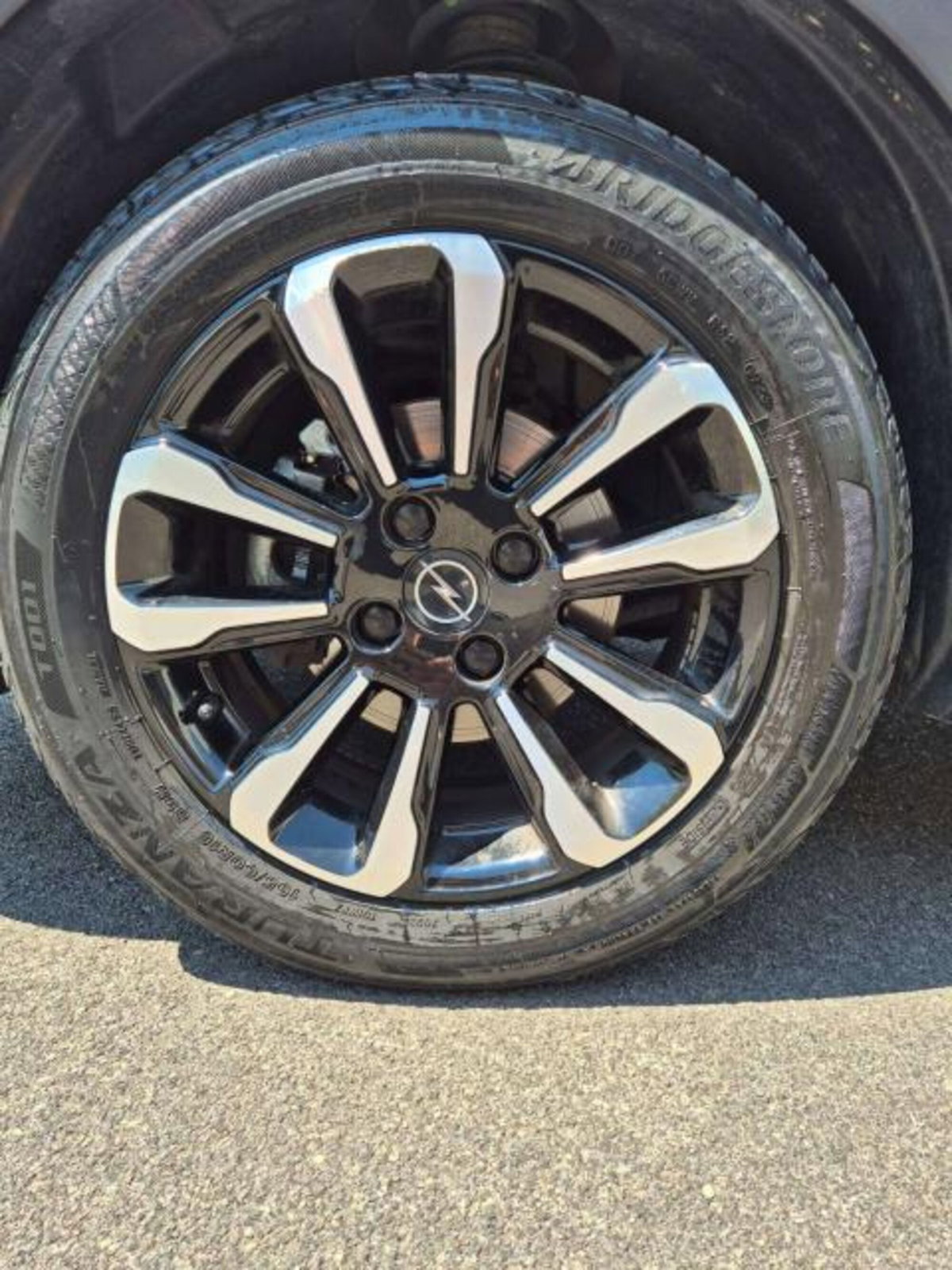 Opel Crossland X 1.5 ECOTEC D 110 CV Start&Stop Ultimate (8)