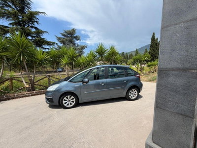 Citroen C4 Picasso 1.6 HDi 110 FAP Attraction (2)