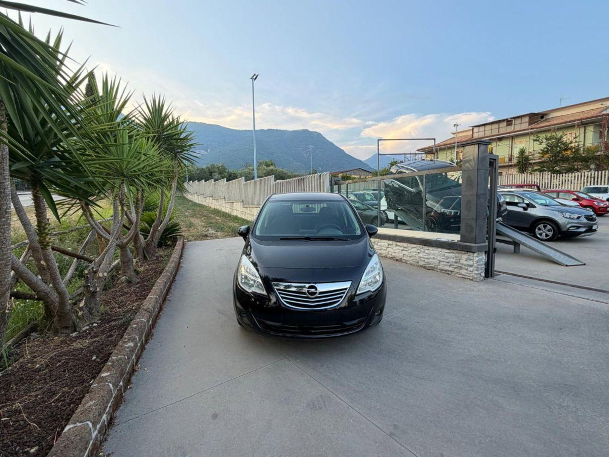 Opel Meriva 1.3 CDTI Cosmo (3)