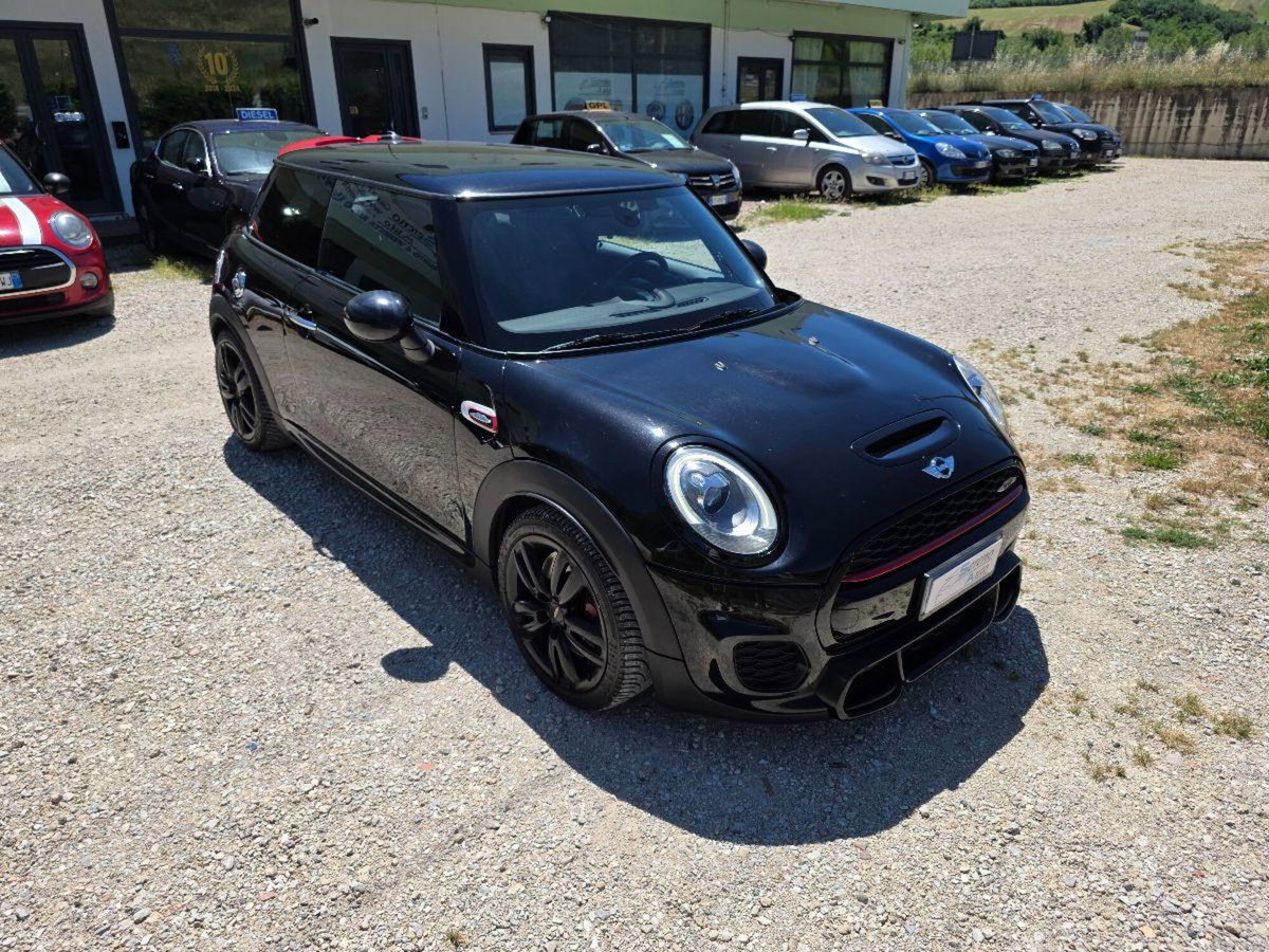 MINI Mini 2.0 John Cooper Works (11)